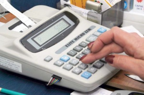 Administratori de firme, cercetaţi de oamenii legii